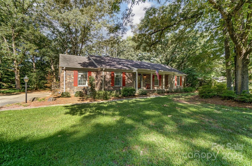 816 Nightingale Road