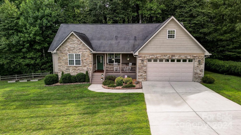 264 N Crab Meadow Drive