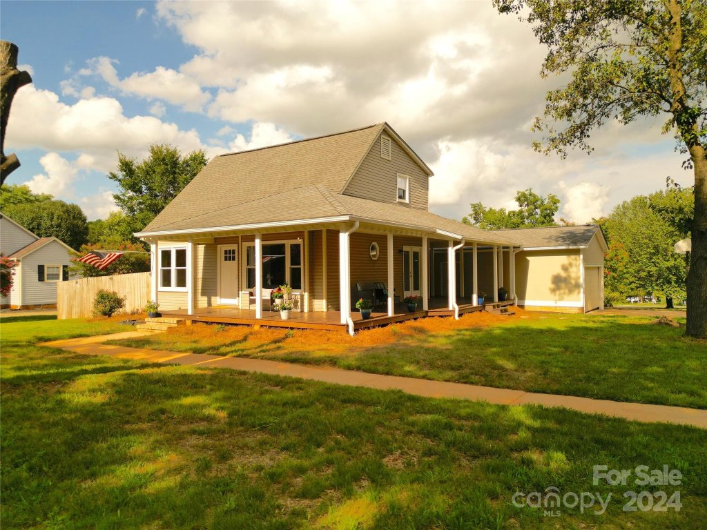 1001 Crane Creek Drive