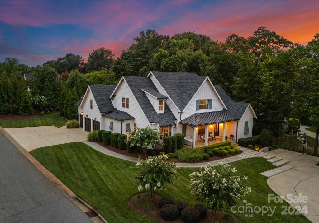 18907 Lakehouse Pointe Drive