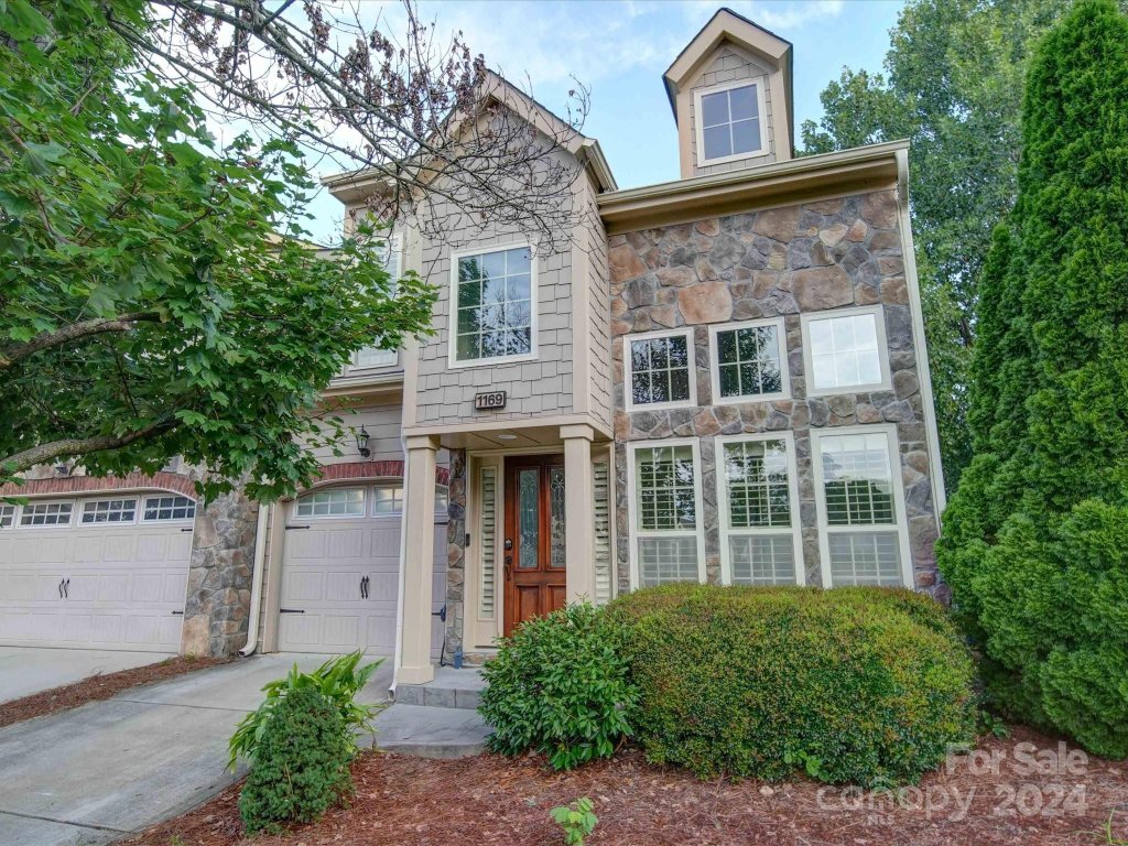 1169 Stuarts Landing Drive