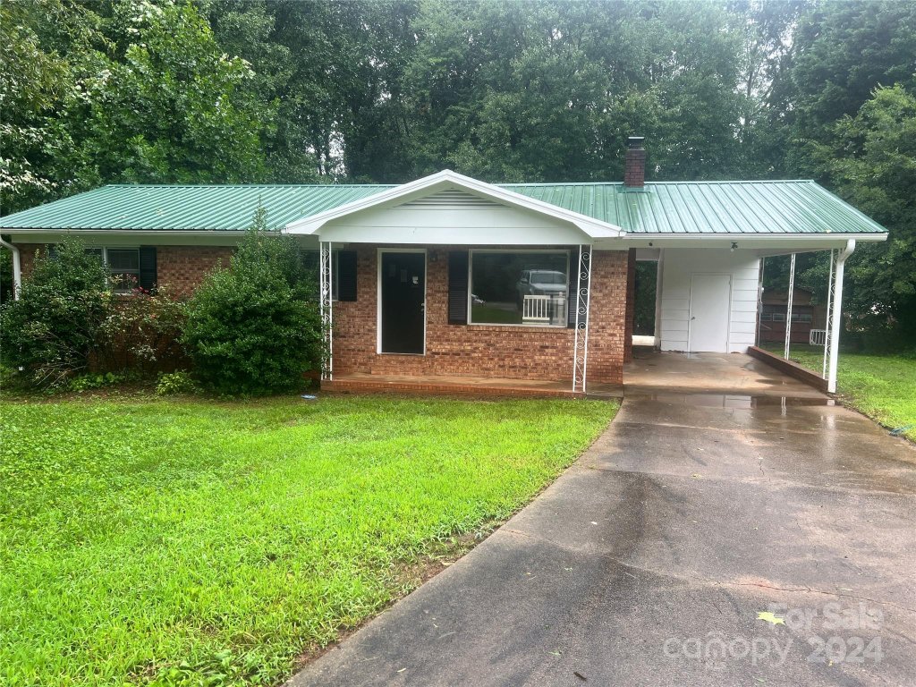 111 Dove Circle