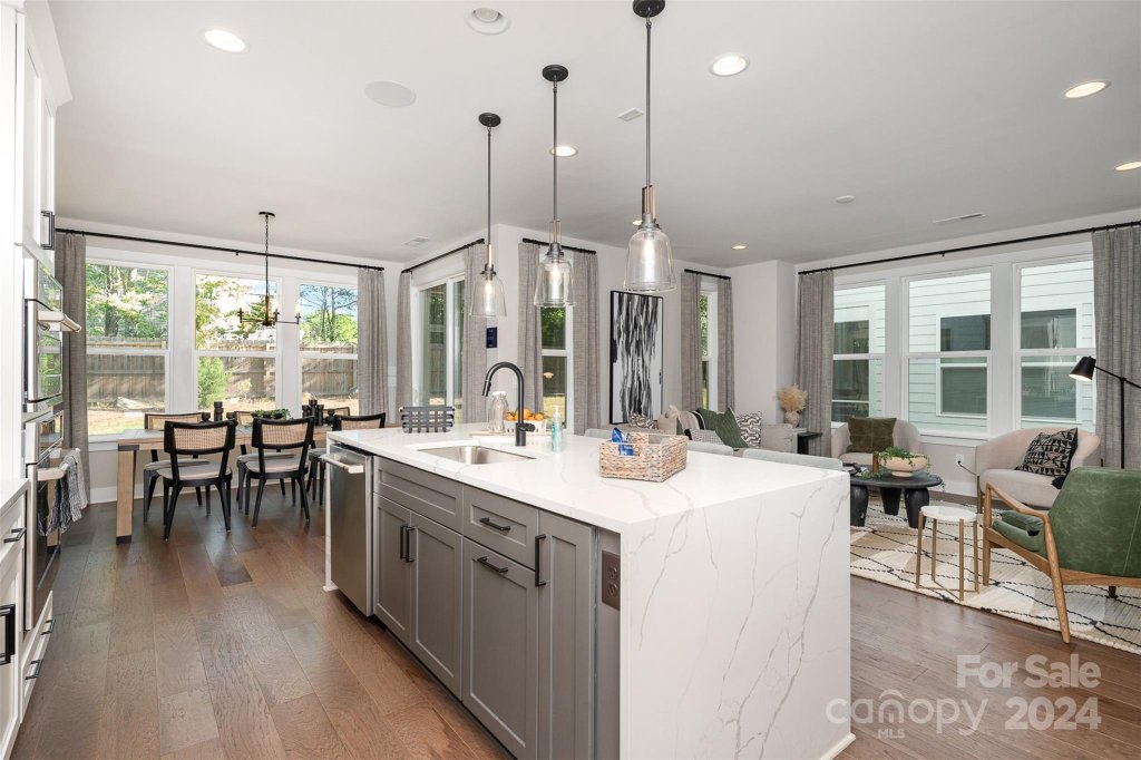 4017 Easton Ridge Lane