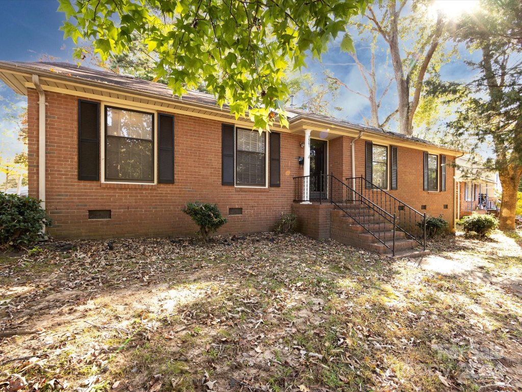 7501 Dorn Circle