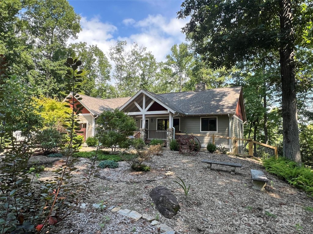 693 Poplar Crest Drive