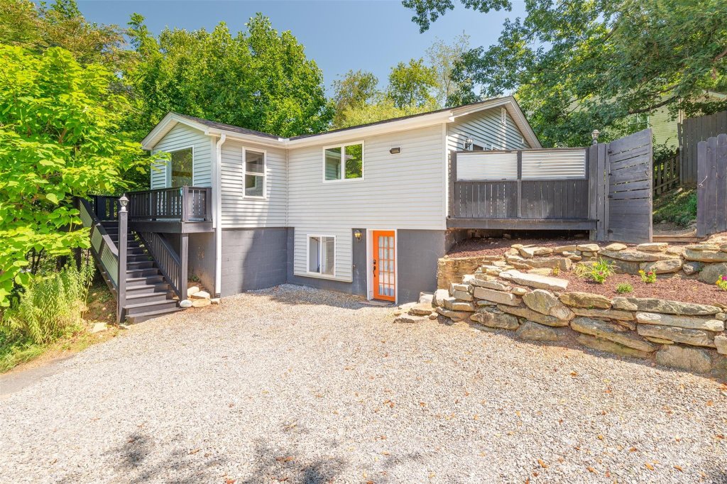 74 Johnston Boulevard