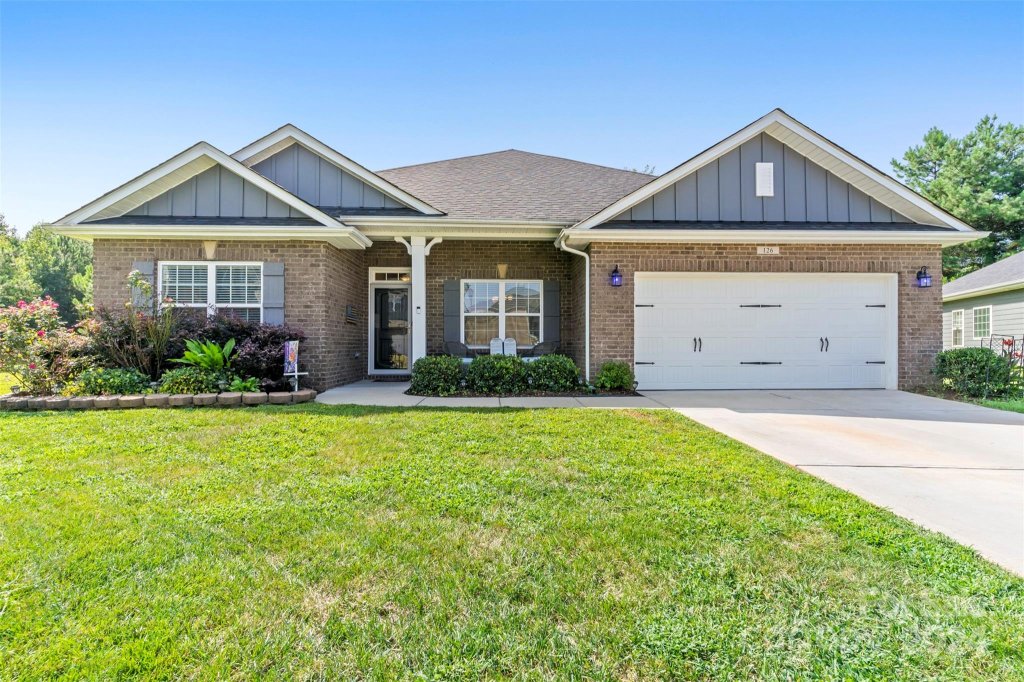 126 Bunker Hill Lane