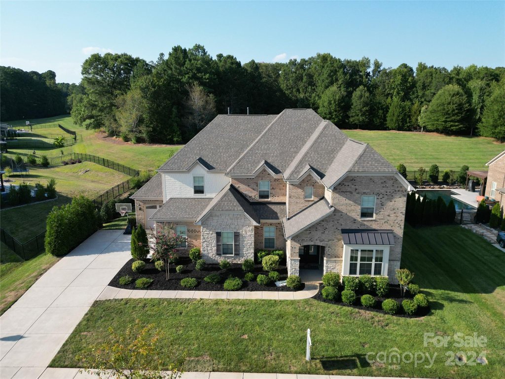 104 Campbell Court 2