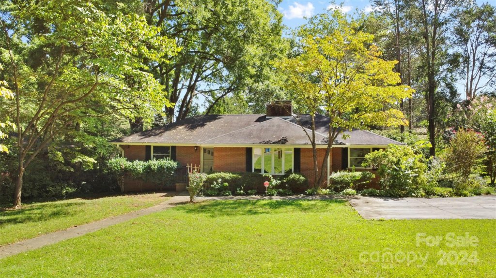 1307 Arbor Drive