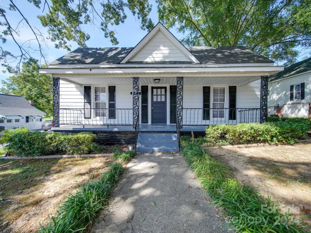 616 Graham Street