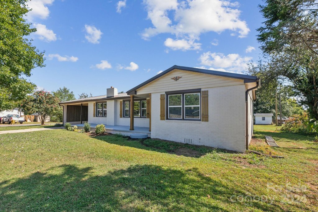 460 Boss Moore Road