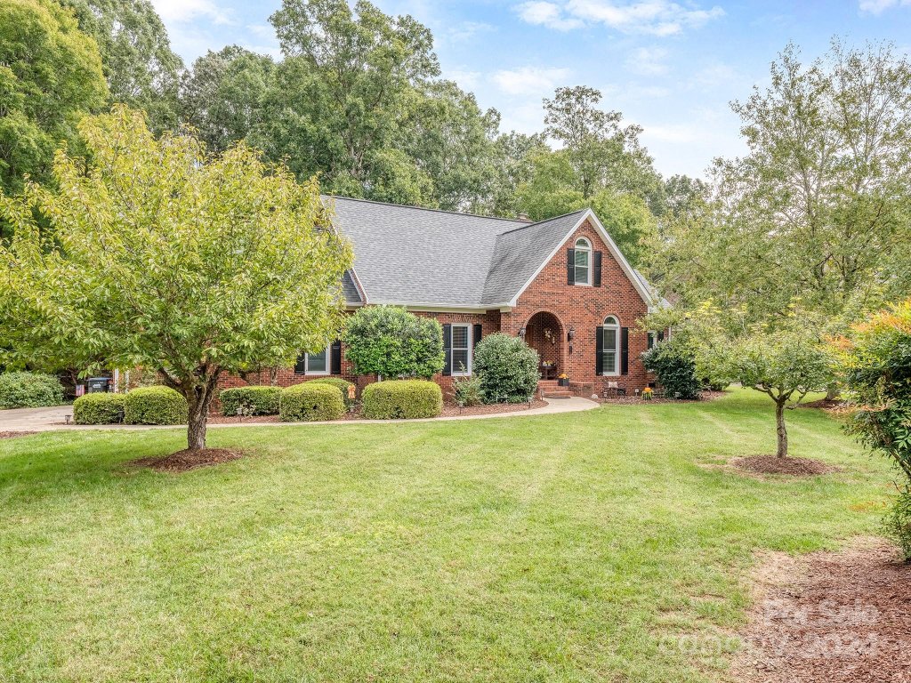 7018 High Oaks Drive