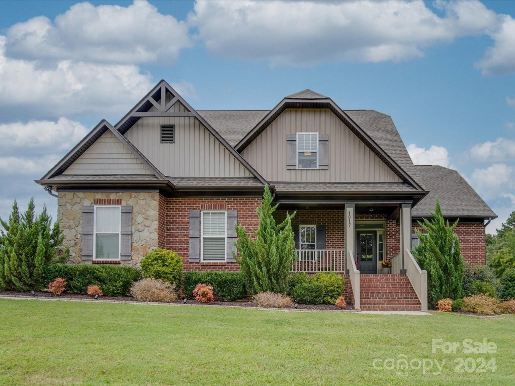 1017 Mccollum Oaks Lane