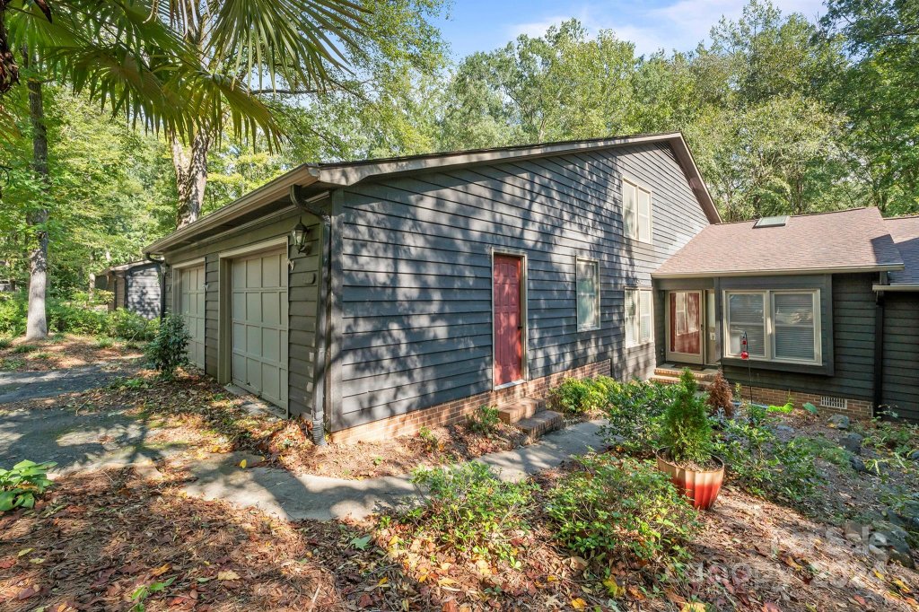 804 Bridgewood Drive