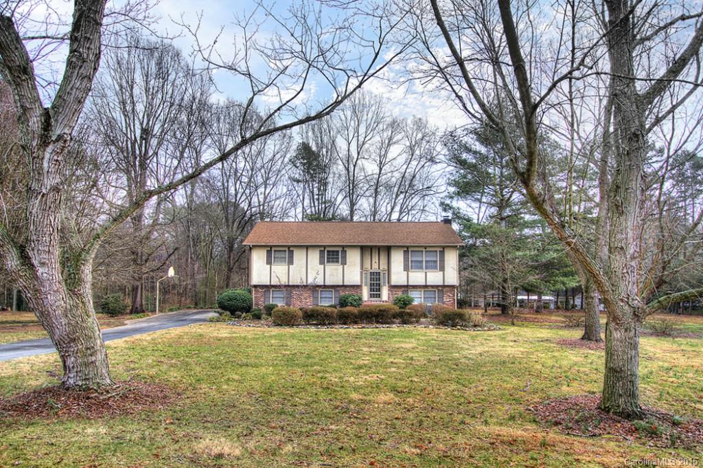 1521 Pamela Drive