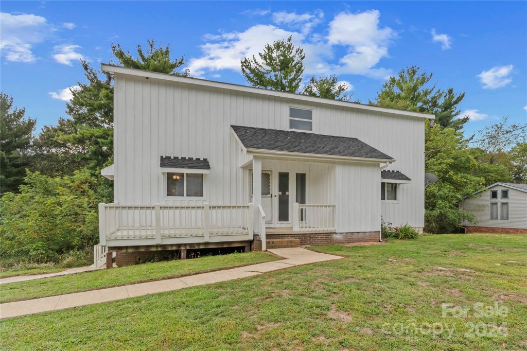 163 Forsythia Lane