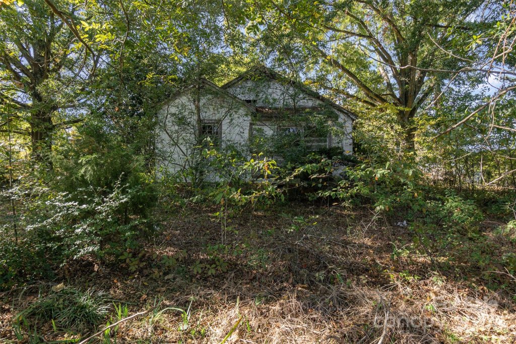 122 Morrison Flats Road