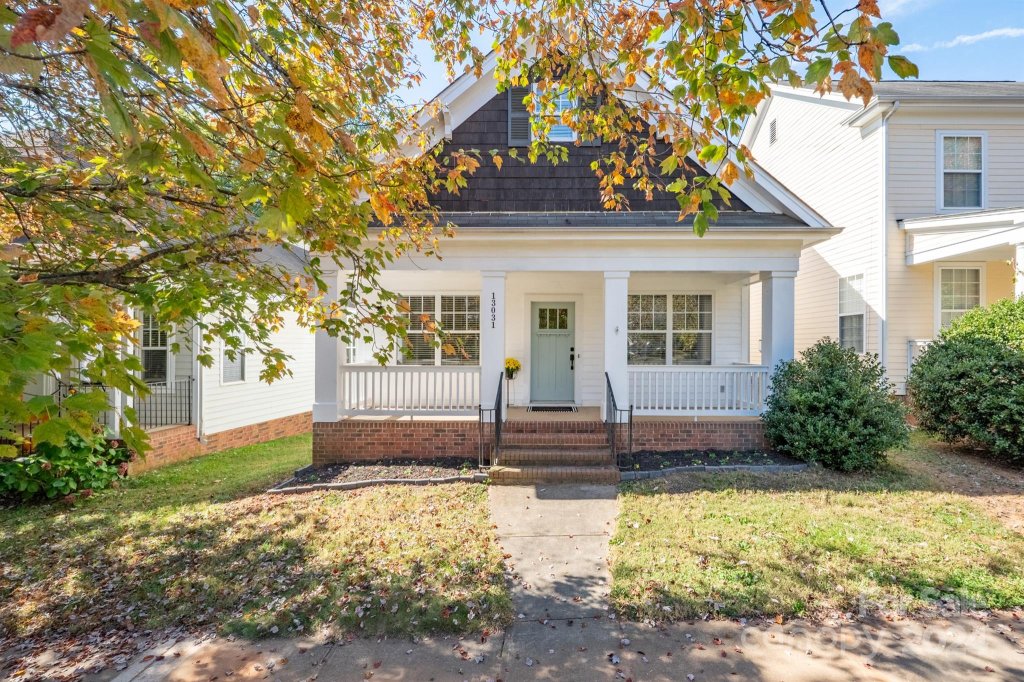 13031 W Douglas Park Drive