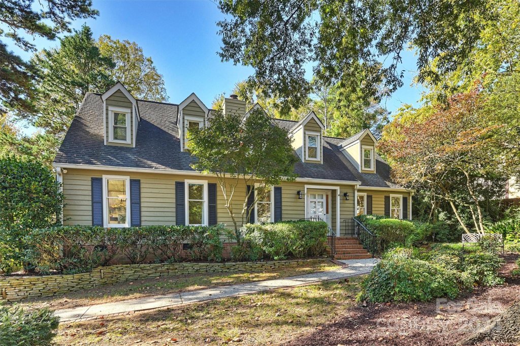 240 Medearis Drive