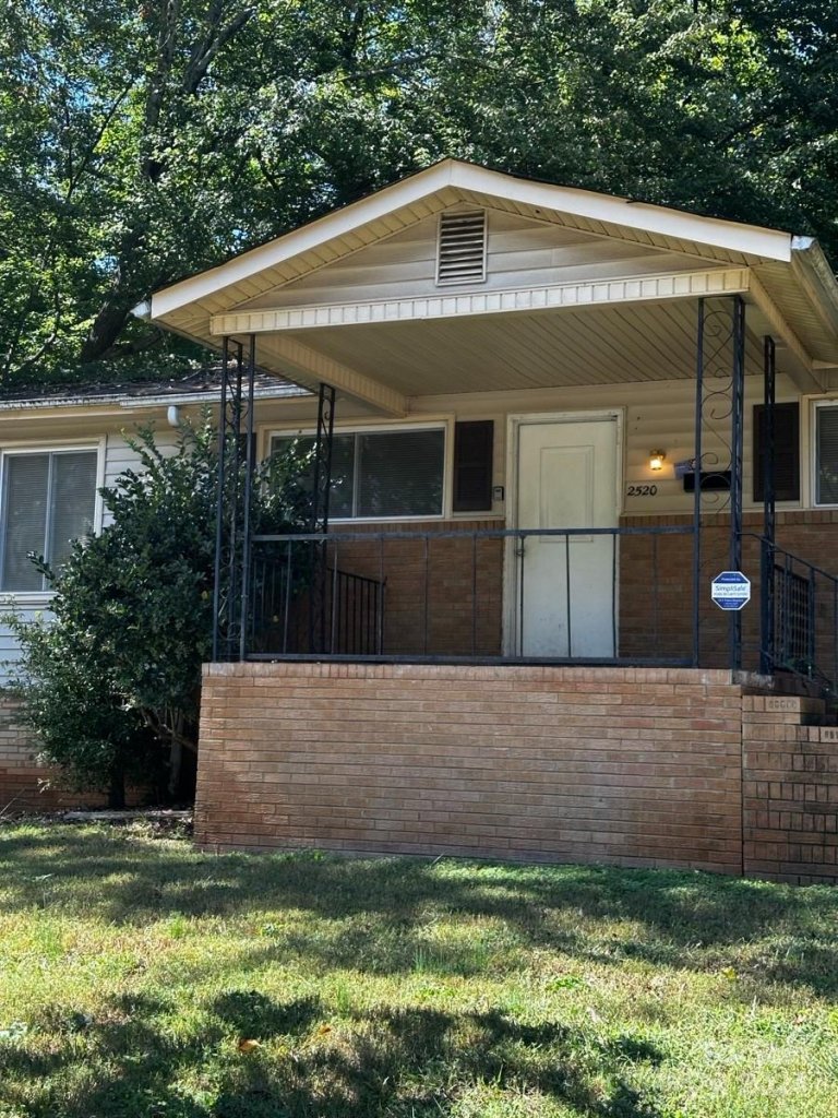 2520 Thornton Road