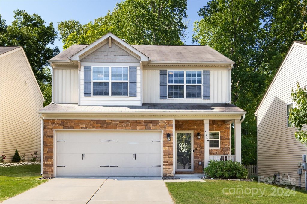 2750 Old House Circle