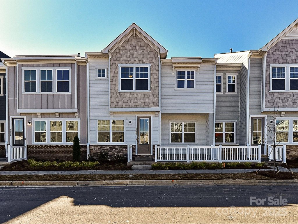 8928 Connover Hall Avenue