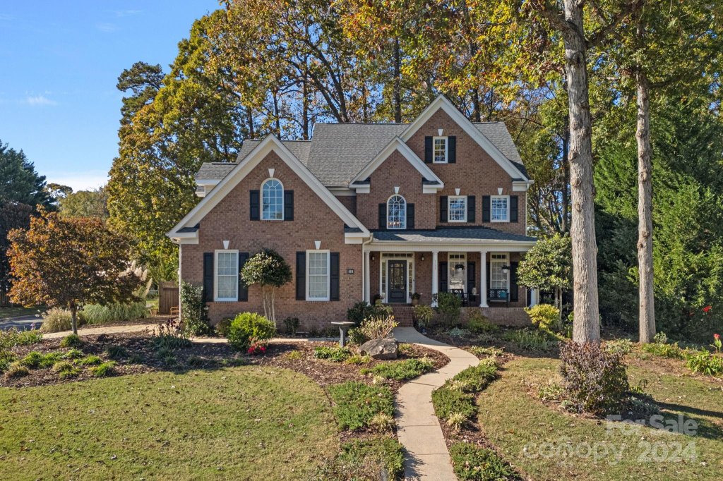125 Pebble Brook Lane