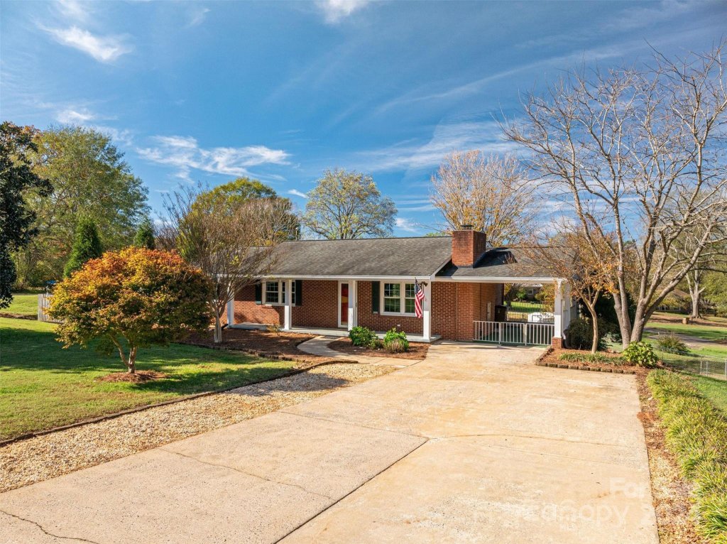 3026 Hazel Drive