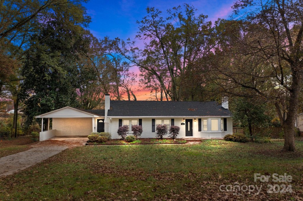 1605 Fairfield Drive