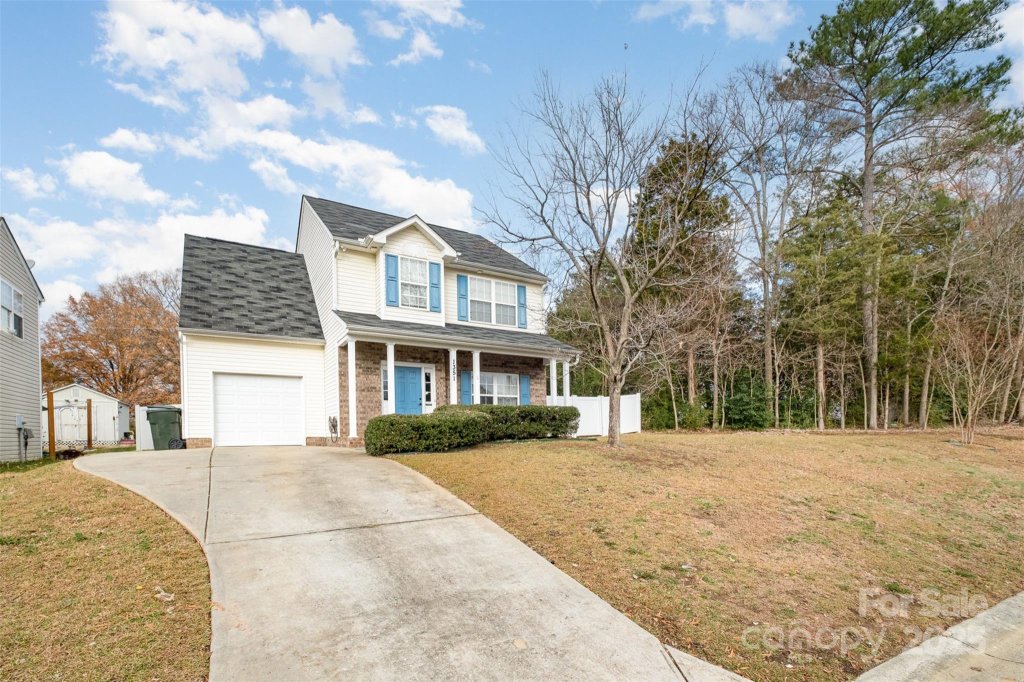1351 Hollythorn Drive
