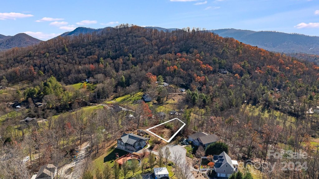 25 Briar Ridge Drive