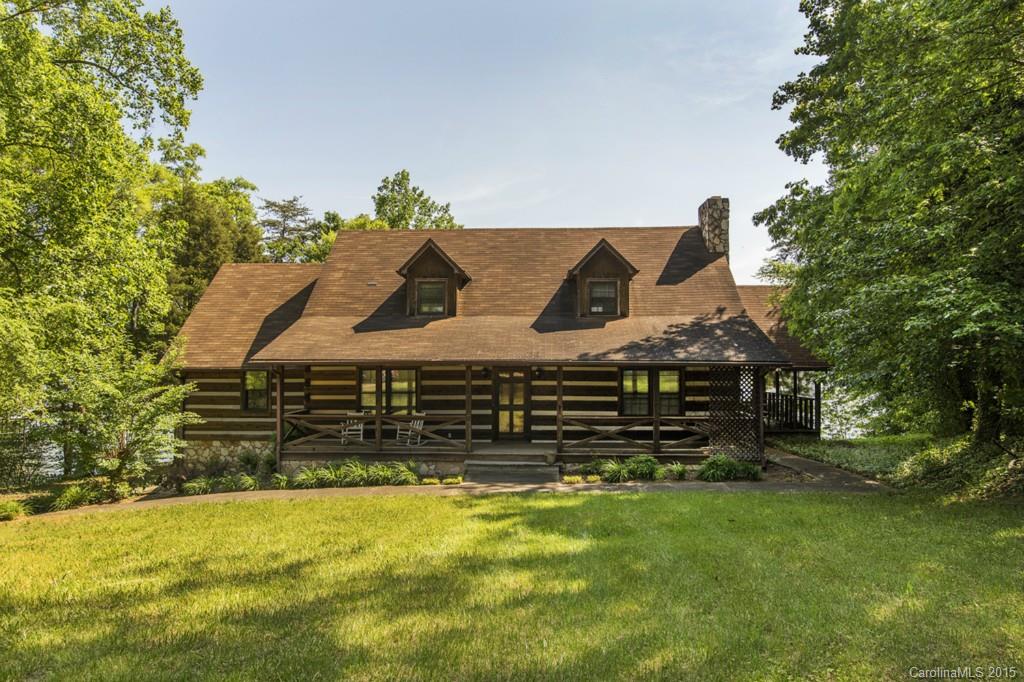 1270 Lake Front Drive