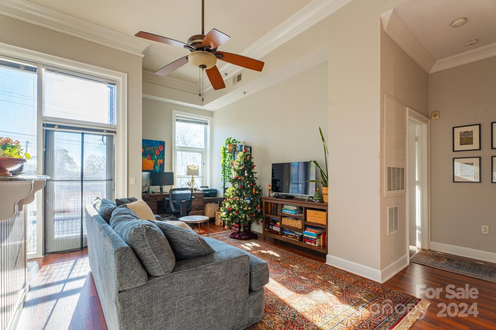 1315 East Boulevard 227