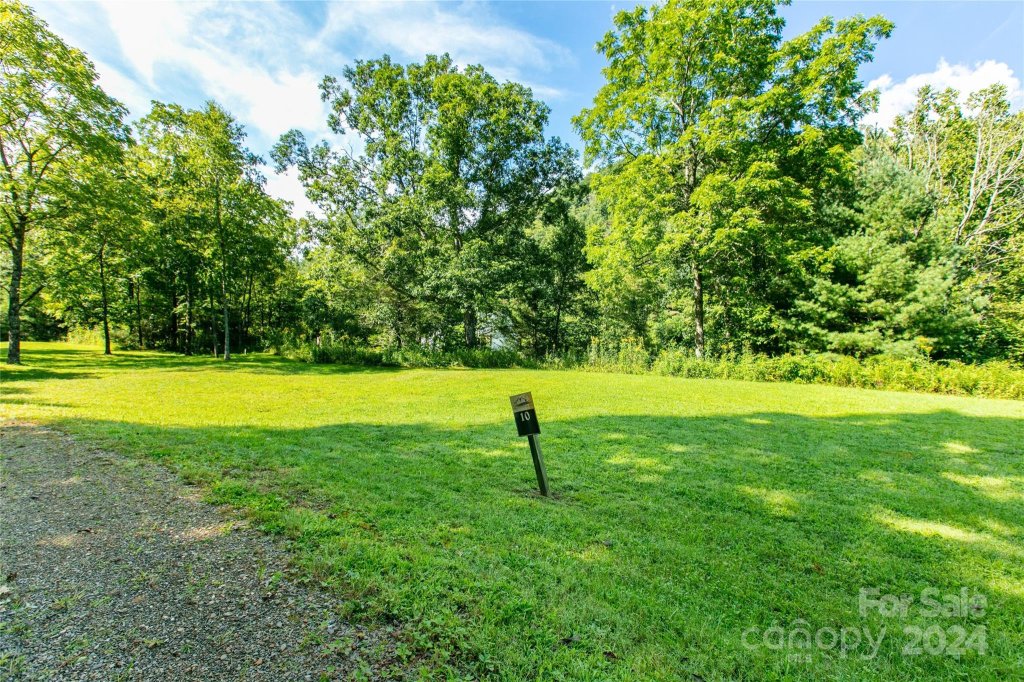 00000 Tumbling Falls Drive 10