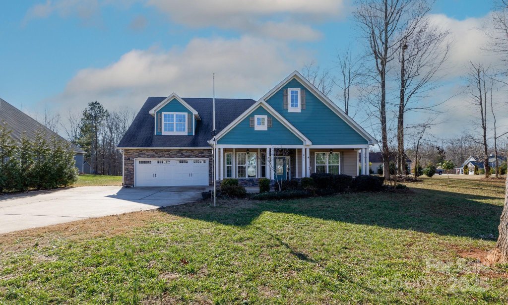 3121 Glenmoor Road