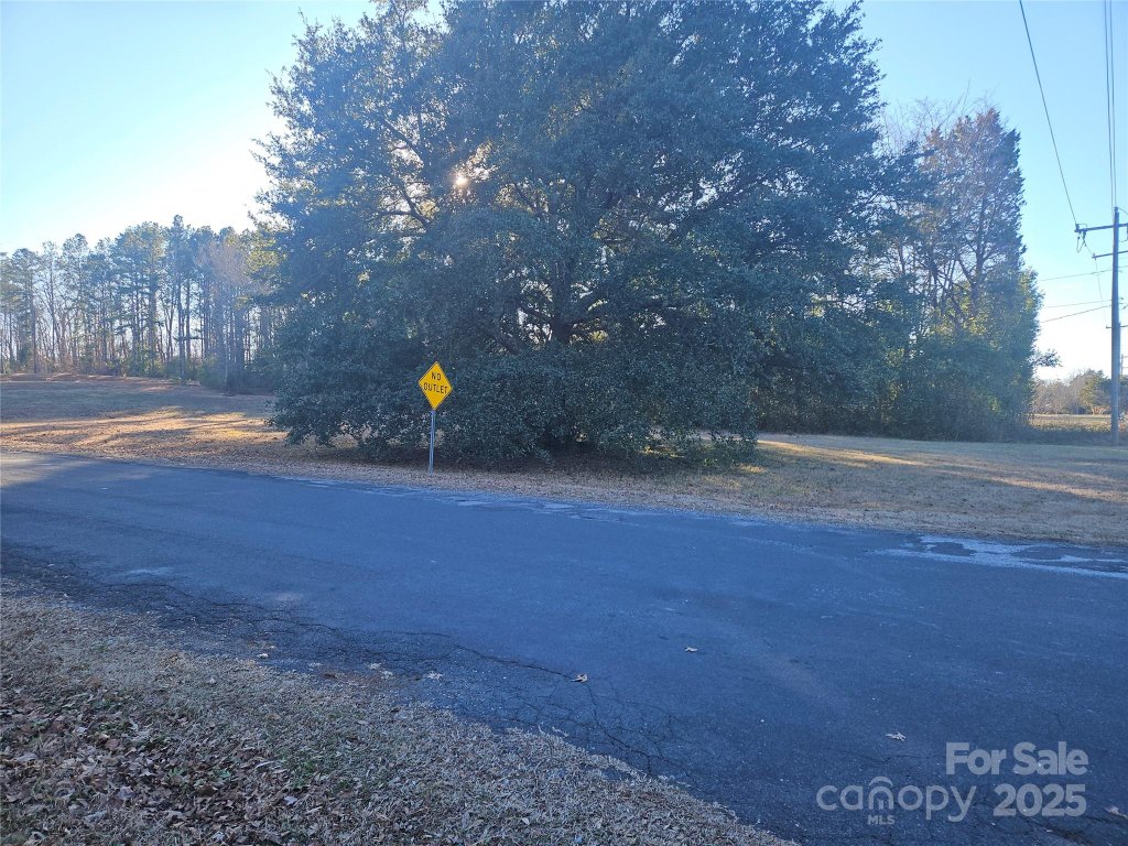 1118 Oakwood Drive
