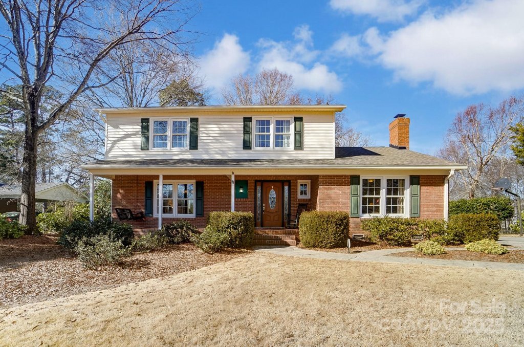 1300 Old Farm Road
