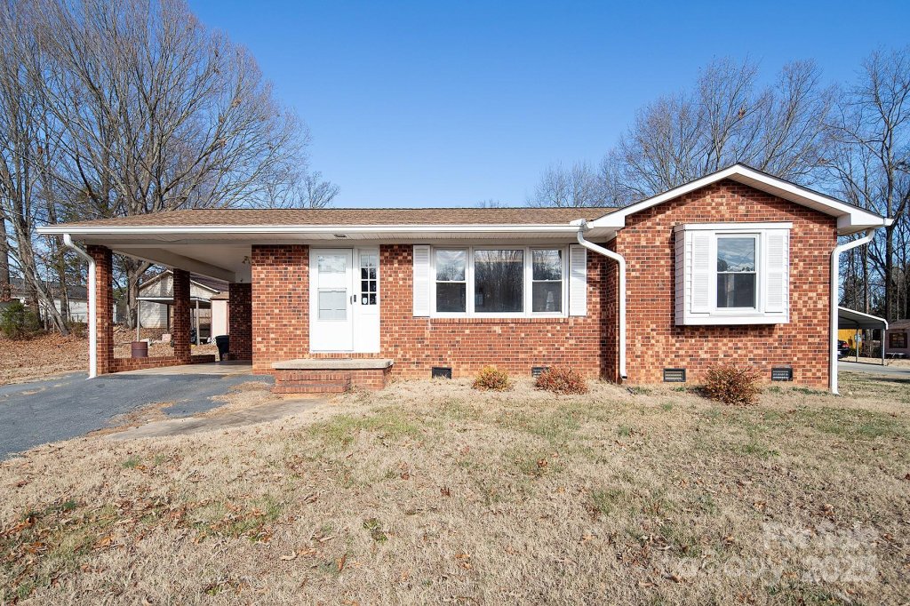 160 Northcrest Drive
