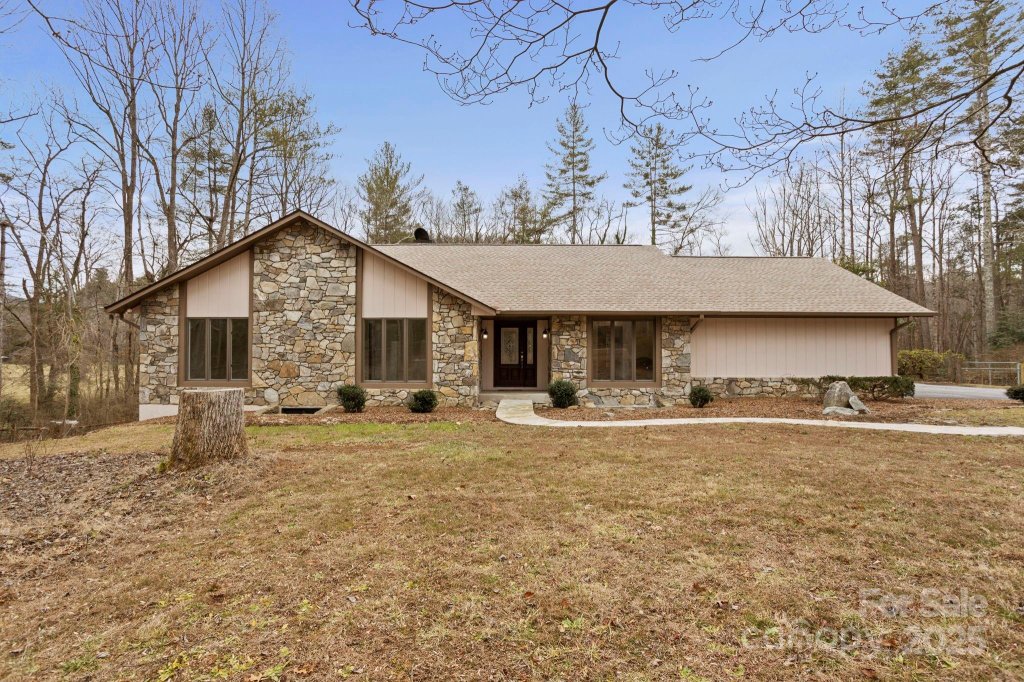 24 Westbridge Drive