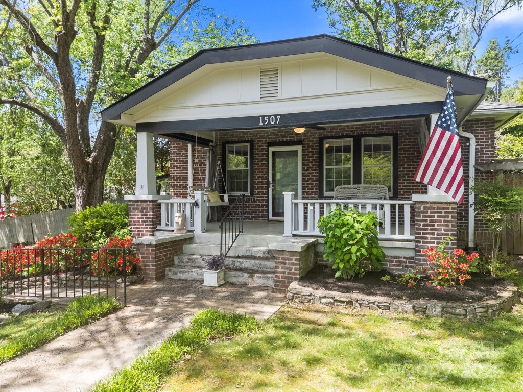 1507 Druid Hills Avenue