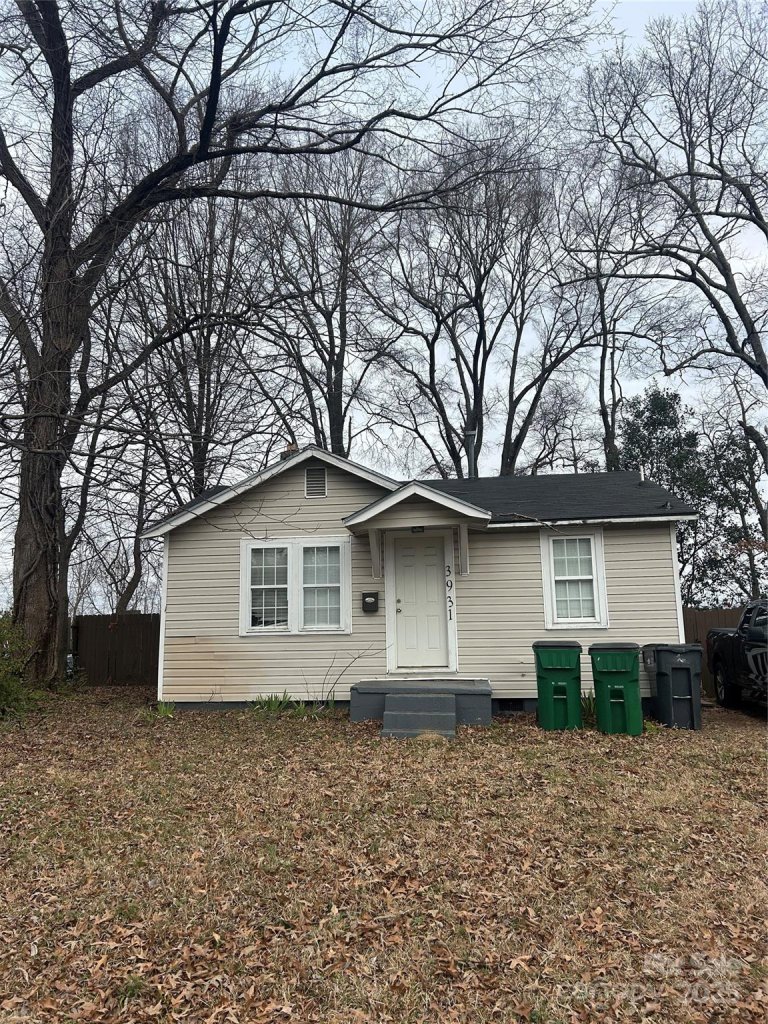 3931 Bearwood Avenue