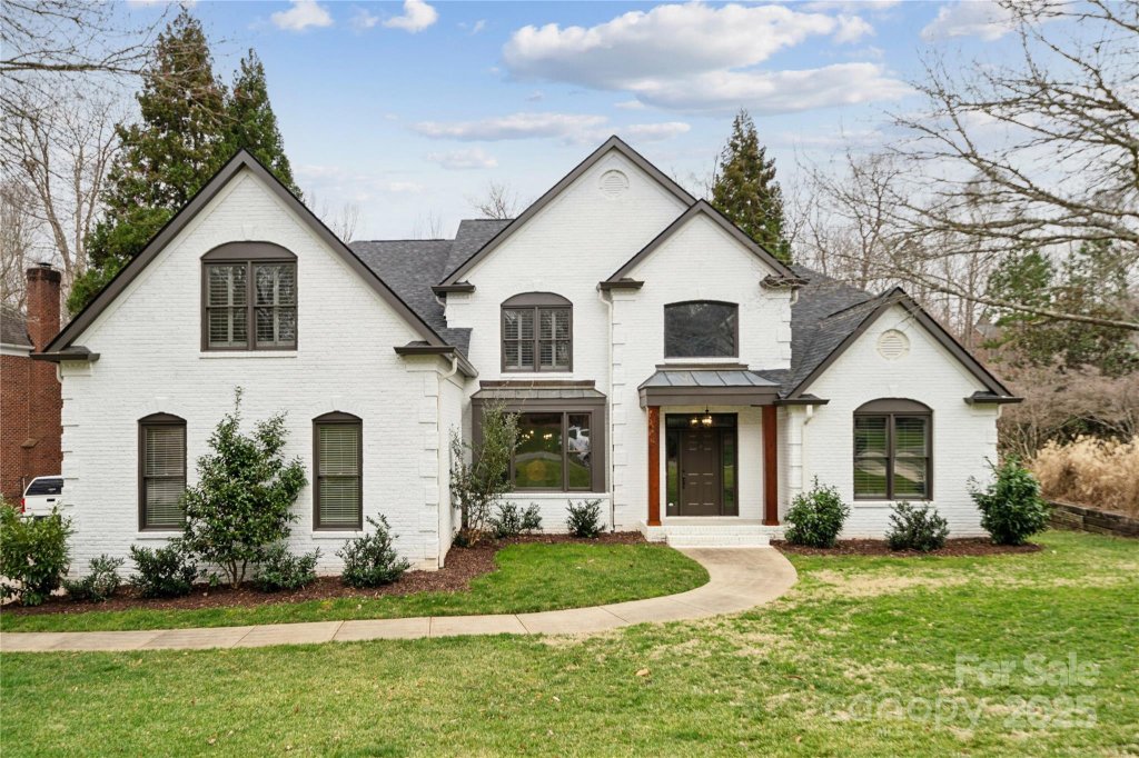 3932 Huckleberry Road