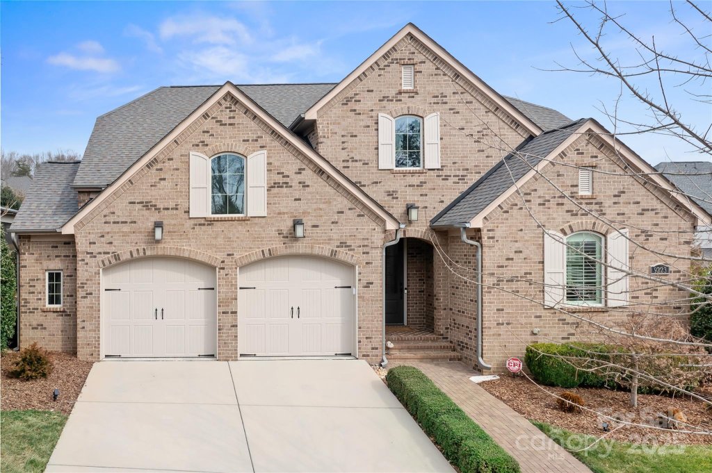 9223 Robbins Preserve Road