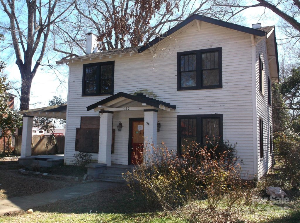 322 E Houston Street