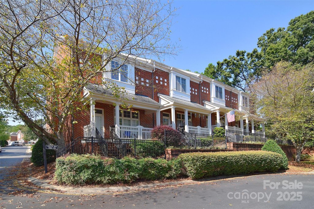 4860 S Hill View Drive