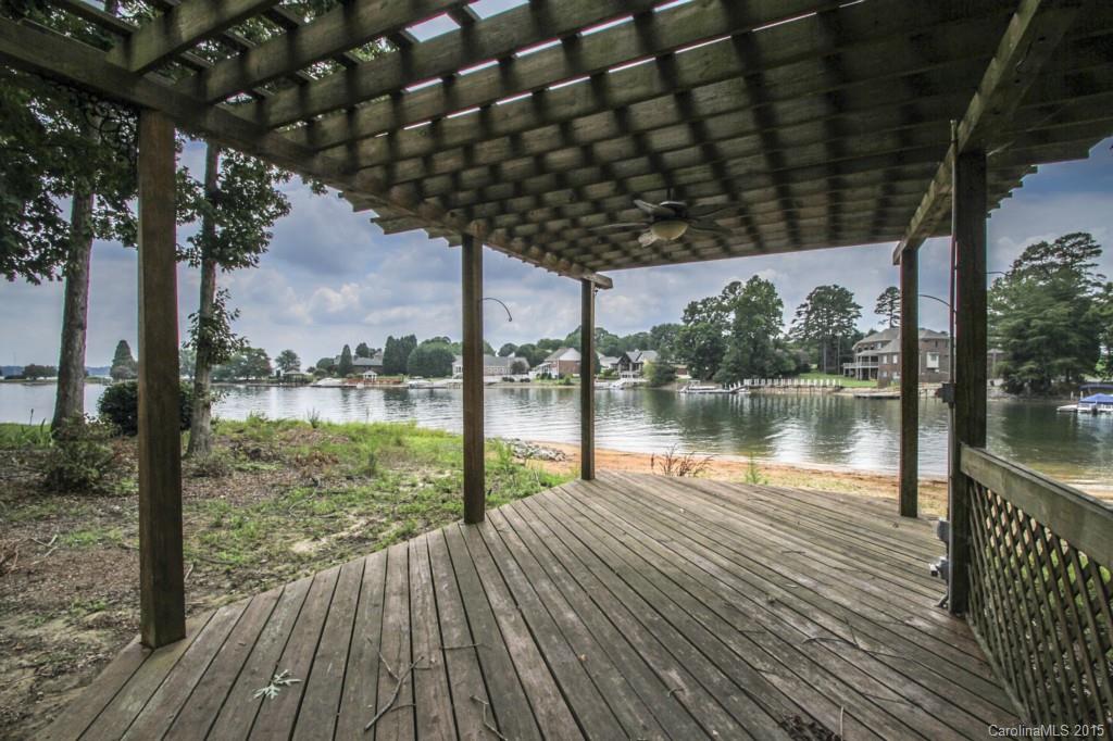 8096 Waterford Drive