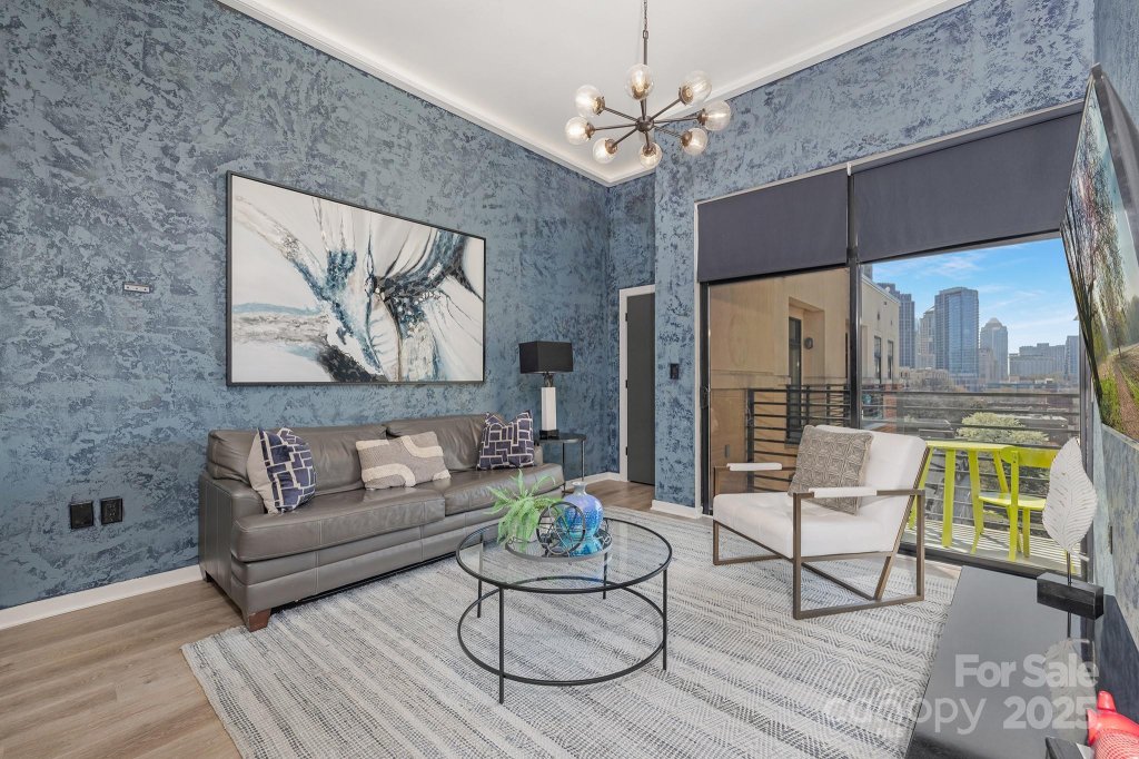 715 N Church Street 809