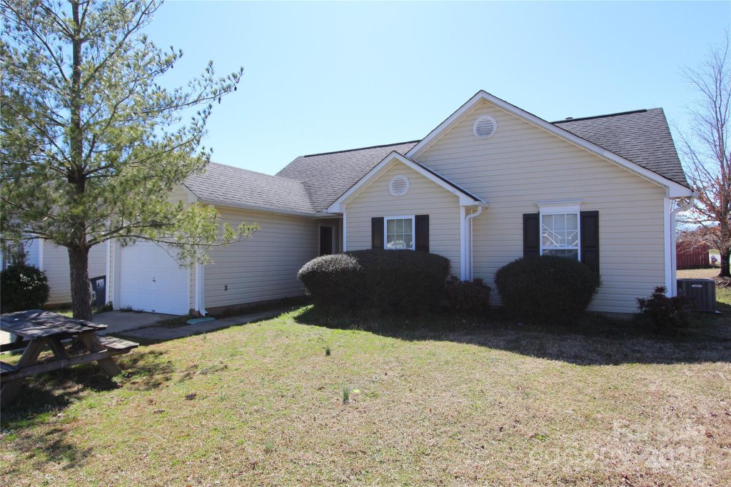 5809 Carolina Manor Court