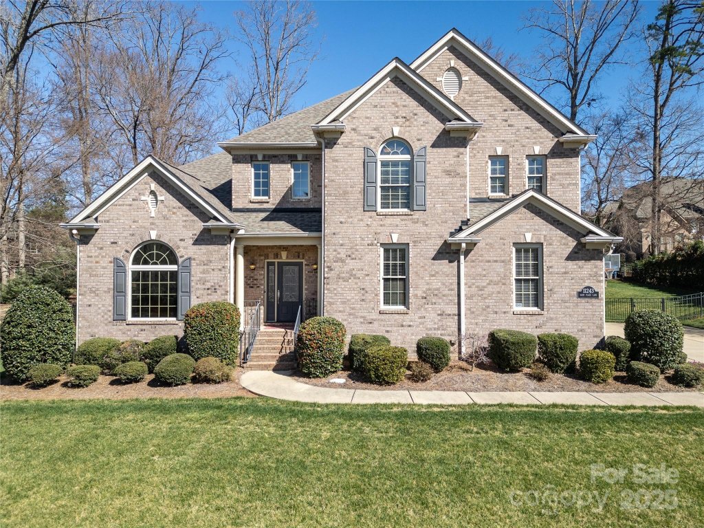 11243 Home Place Lane