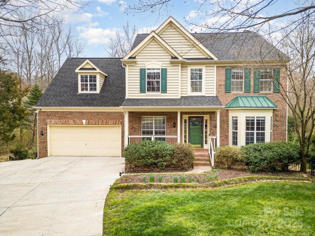 122 Lyman Oak Court